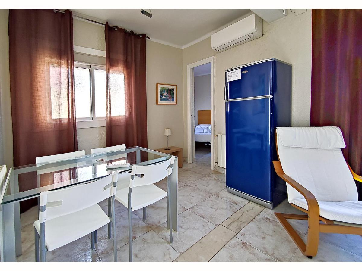 Classbedroom Gaudi Apartments Barcelona Kültér fotó